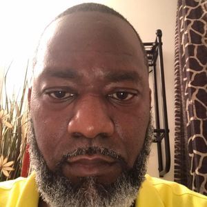 Meet your Posher, Emanuel